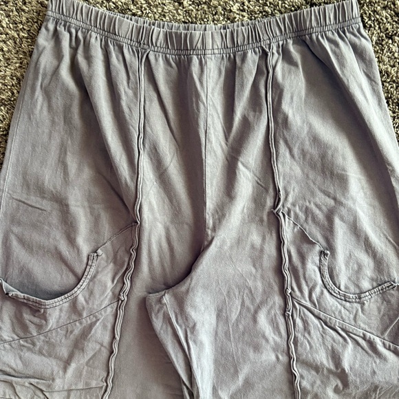 Cynthia Ashby 100% cotton cropped pants, grey, Large, EUC - Picture 9 of 14